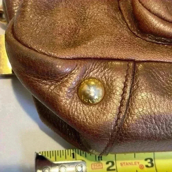 PRADA 🔥🔥Vintage Vitello Daino Shoulder Bag (Brown & Metallic Soft Leather) - Picture 14 of 16